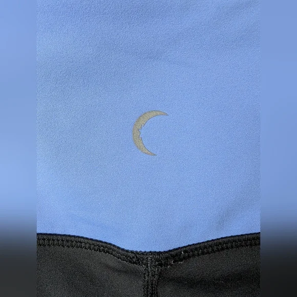 ZYIA Active Color Block Leggings Periwinkle White & Black - Picture 4 of 6